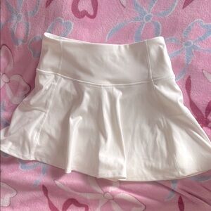 Elegant White Women's Skirt